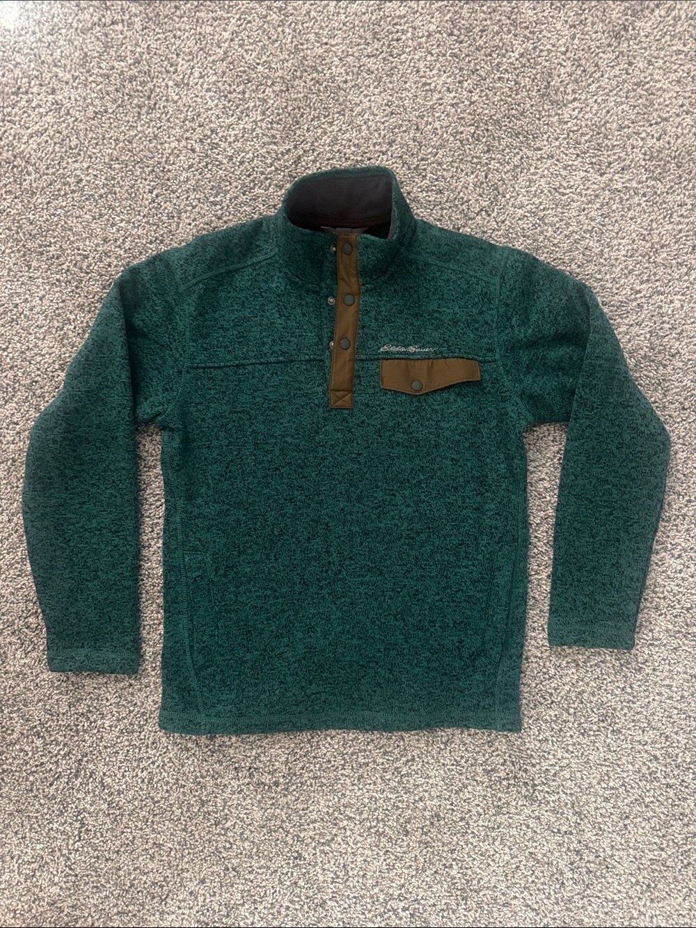 Eddie Bauer Men's Deep Green Snap-Placket Fleece Pullover with Brown Trim